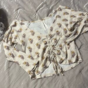 Anthropologie ruched cropped 3/4 sleeve tee